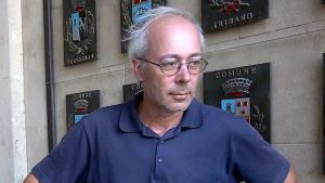 Giallo dell’indiano morto, don Kirschner sui social: «Colpa nostra»