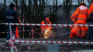 Chiude il ponte sul Po: stop alla circolazione ferroviaria nel Pavese, coinvolti anche i Treni del Mare