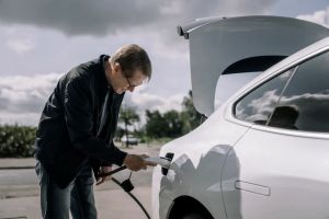 Dette tilbud til elbilejere er et problem for vores fælles elnet