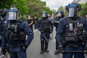 Plus de 710 000 signataires contre la loi « permis de tuer » : pour quels effets ?