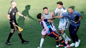 FIFA će pokrenuti istragu o ponašanju fudbalera Argentine po završetku finala Mundijala