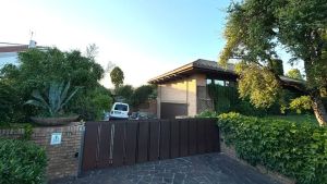 Incidente sul lavoro in una villa a Codroipo: operaio cade in piscina, è in gravi condizioni