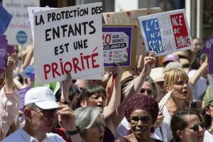 Protection de l’enfance : « Ce projet de loi réalise des économies sur le dos des enfants », prévient Lyes Louffok