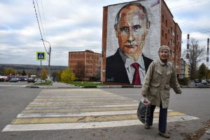 The Western Myth of Russian Greatness