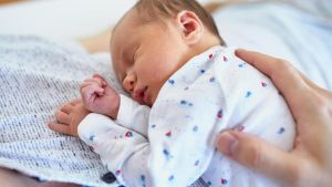 Wenn der Kinderwunsch Grenzen verschiebt: Leihmutterschaft kann man rechtfertigen – aber nur in einer Form