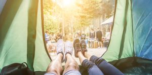Pourquoi le camping séduit toujours autant (alors que tout a changé)