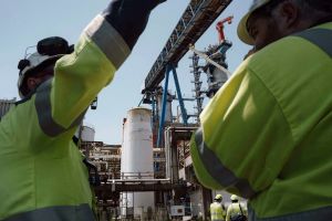 Fibre Excellence : l’usine de Saint-Gaudens occupée par ses salariés avant la décision du tribunal sur la reprise par Matthieu Pigasse