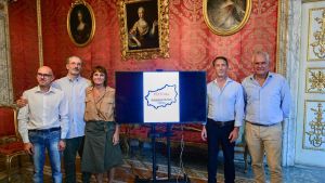 Infiorata da record sulle Mura, la super sfida mondiale: “Quattro chilometri per vincere”