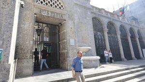 L’eredità dell’anziana zia contesa tra i monaci di Dumenza e i nipoti. Ma uno dei due testamenti è falso