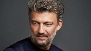 Festival Pucciniano. Il recital di Kaufmann. Al debutto in riva al lago
