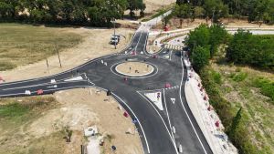Pronta la rotatoria all’incrocio di Villa Mattei: 