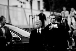 Vi gjekk i rosetog. For å lindra smerte og løfta menneskeverd og demokrati. Eg trur ikkje vi klarte det.