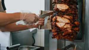 Passa la legge ‘food e decoro’: 