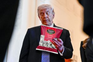 The Real Trump Scandal in the Explosive Diarrhea Outbreak Story