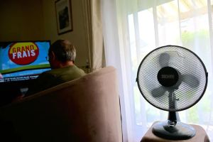 Canicule : 5 764 décès excédentaires depuis mai, une surmortalité jamais observée depuis 2003