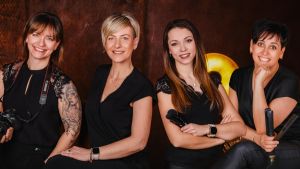Vom Styling bis zum Wow-Effekt: Boudoir-Aufnahmen bringen Frauen aus der Region zum Strahlen
