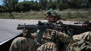 Italia spaccata su Kiev. La partita per il sostegno si gioca nelle coalizioni