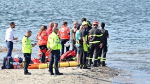 Bimba di 10 anni morta nel lago di Como. Arwa e le cugine trascinate al largo da un’onda mentre erano a pochi passi dalla riva