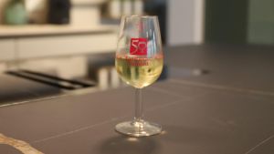 Exklusiver Einblick beim Konstanzer Weinfest: SÜDKURIER öffnet Türen hinter die Kulissen