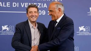 Buttafuoco risponde alla Ue: «La Commissione come il lupo che mangia l’agnello. La Biennale non può sottostare»