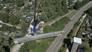 Riesiger Koloss lässt Laga-Wahrzeichen verschwinden: Die Turmbrücke ist nun Geschichte