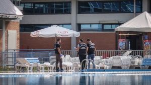 Morti in acqua, arriva la stretta del governo: «Piscine private e pubbliche chiuse senza bocchettoni a norma»