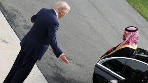 Trump setzt eine Dummheit auf die andere