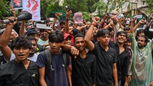 Inde : insatisfaits des annonces de Narendra Modi, les étudiants du parti des « cafards » continuent d’occuper Delhi