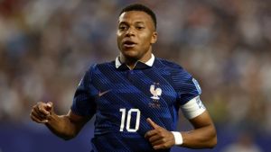 Čekali smo šest decenija: Mbapeu pošlom za rukom nešto što nije ni Mesiju ni Ronaldu