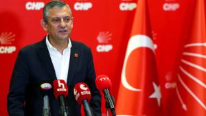 İktidar ‘faul’ yapmazsa ‘yeni parti’ seçimi alır 24 Temmuz 2026