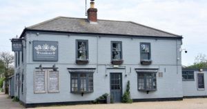 Troubled village pub shuts down after a year as new landlords lined up