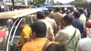 Allegations surface over Bangladeshis operating illegal auto-rickshaws in Malda border district; police launch verification drive