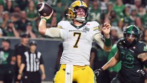 Cody Fajardo has career night in win over Riders