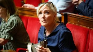 Présidentielle 2027 : pourquoi Matignon cherche à convaincre les banques d’accorder un prêt au RN