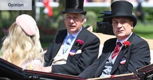 Did V’landys really have the Queen’s mobile number? I am … unconvinced
