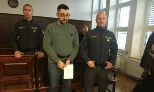 Prelaganje krivde se jima ni izšlo: zahrbtnima morilcema 24 let zapora