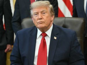 Dyer: Trump likely doesn't understand stakes in Iran war
