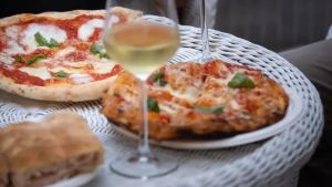 Le migliori pizze d’Italia passano per il Veneto: premiate Este, Campodoro e una pizzeria veneta a Barcellona