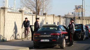 Caporalato nell’appalto a Monfalcone: condanne dimezzate in appello