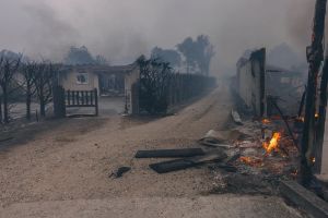 Mégafeu en Gironde : au Porge, une nuit de lutte en enfer