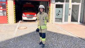 Feuerwehrleute trotzen bis zu 1100 Grad bei jedem Einsatz