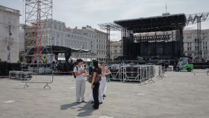 Concerti a Trieste, domenica si replica: il meteo non fermerà gli Eiffel 65