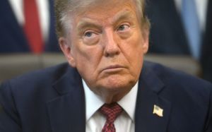 US appeals court rules Trump cannot implement mail-in voting order