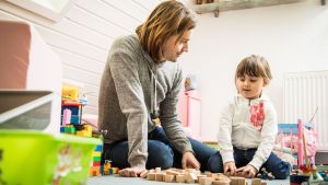 Grundsicherung für Alleinerziehende: Dieser Fehler kostet 135 Euro im Monat