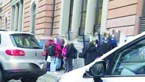 Revoca dei pass per le scuole in Ztl, i presidi temono il calo degli iscritti