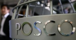 Sob cobrança por R$ 1 bi, presidente da Posco virá ao Brasil