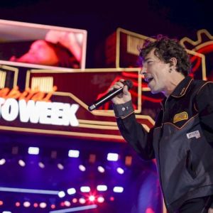 Capital Moto Week recebe show eletrizante de Di Ferrero