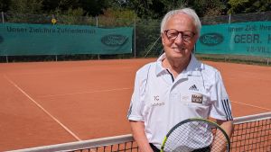 Mit 90 noch auf dem Tennisplatz: Warum Günter Neininger nicht ans Aufhören denkt