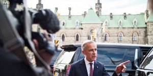 Unforced error on Gordie Howe Bridge issue offers PM Carney an early political lesson