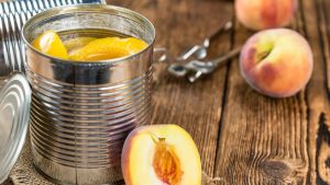 Vitamine in Dosenobst: Warum sogar mehr drinstecken können als in frischen Früchten